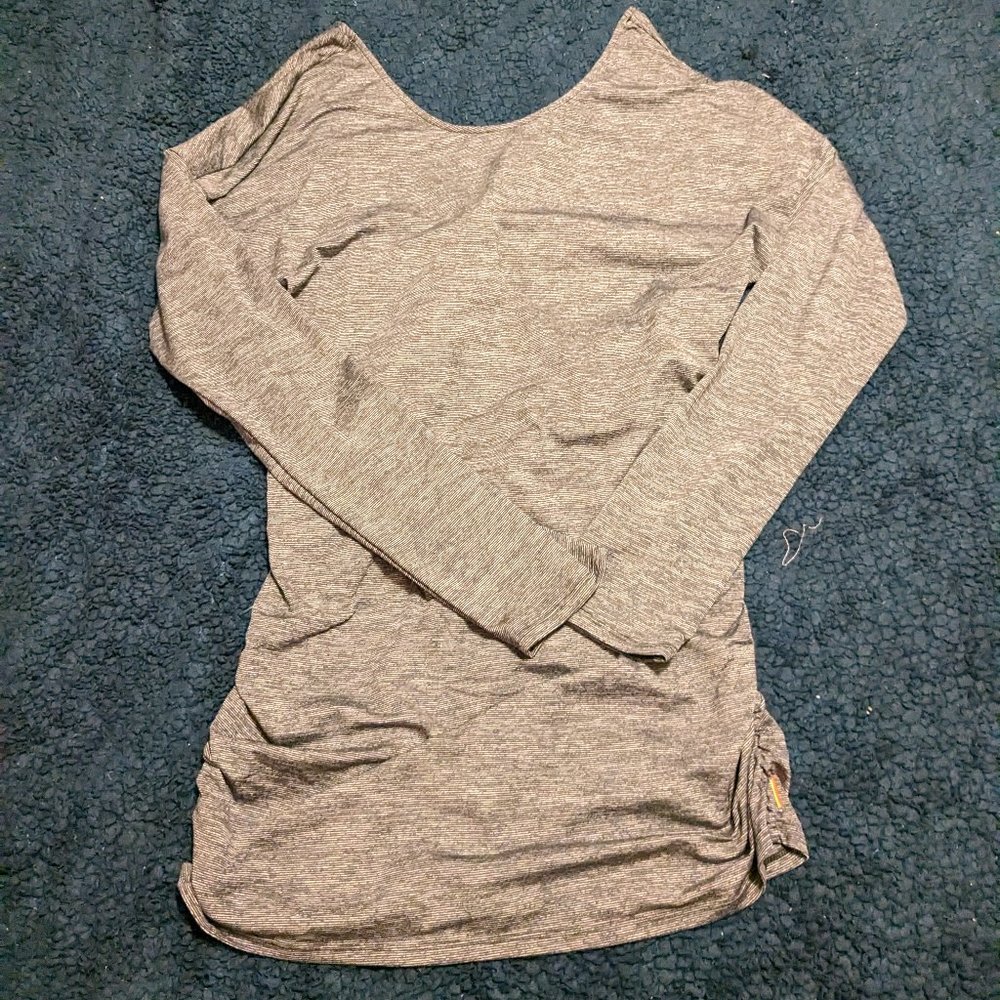 Lucy Athletic Rouched Tunic - Picture 11 of 11